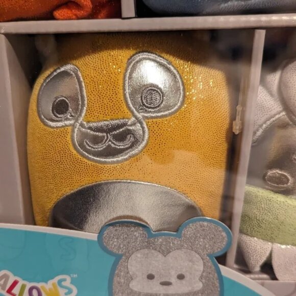 Exclusive Disney 100 box set of 5 Squishmellows Brand New - Picture 3 of 12